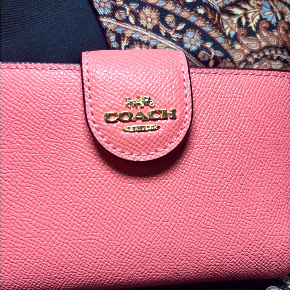 NWOT! Coach Pink Leather Wallet with Gold-Tone Hardware